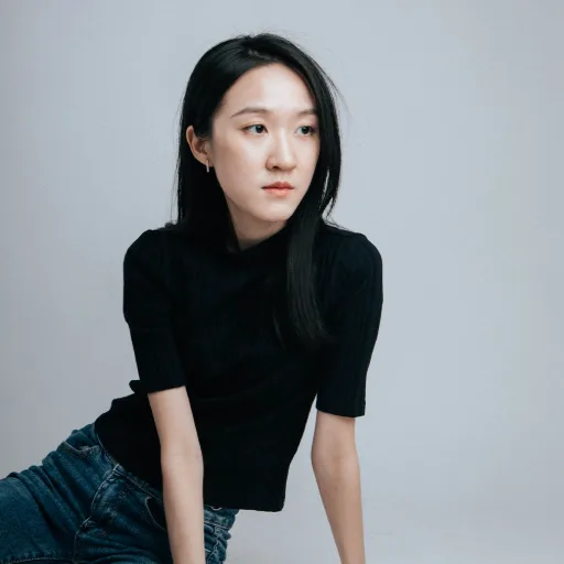 羅容斐